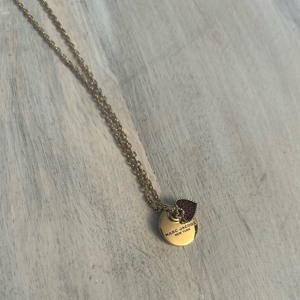 Marc Jacobs Heart Coin Pedant